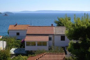  Apartment Seget Vranjica 975b  Трогир